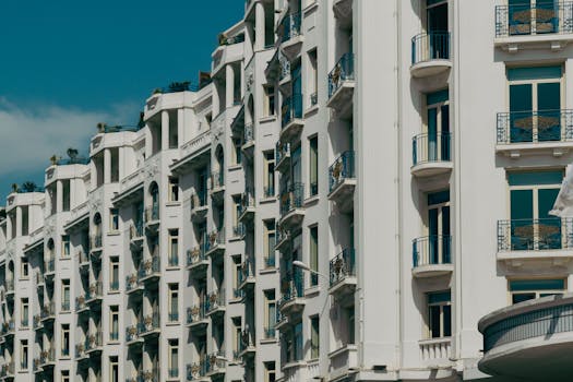 Luxury Hotels in Cannes France Croisette